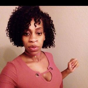 Meet your Posher, Sierra